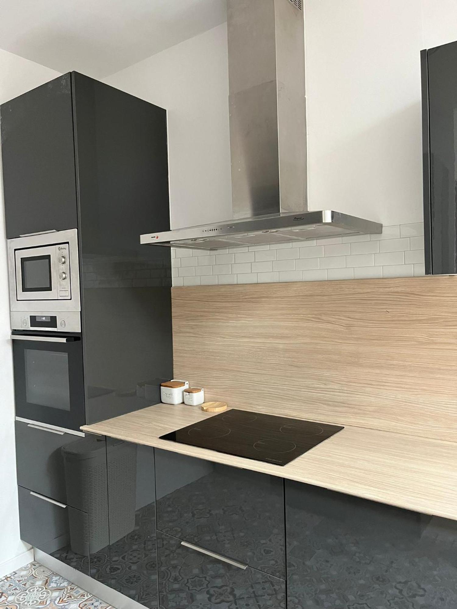 Casa Centrica En Reus Villa Luaran gambar