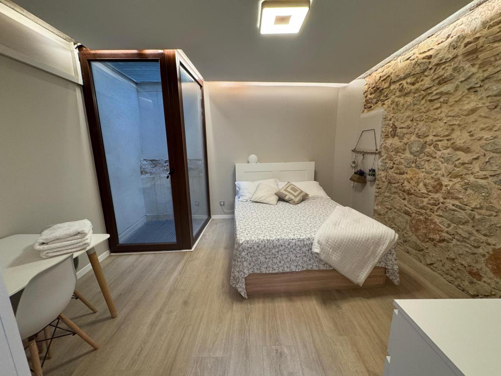 Casa Centrica En Reus Villa Luaran gambar